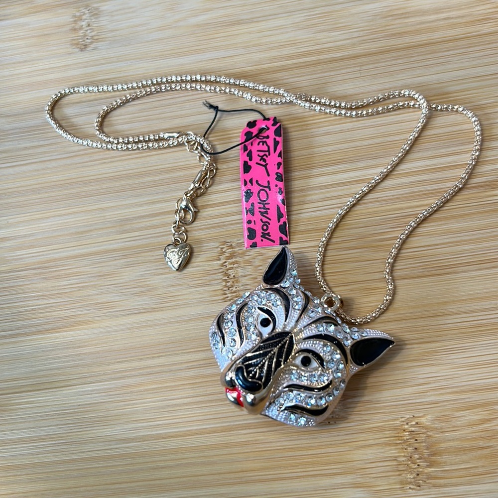 Rhinestone Wolf Bling Necklace Animal Charm Pendant New NWT